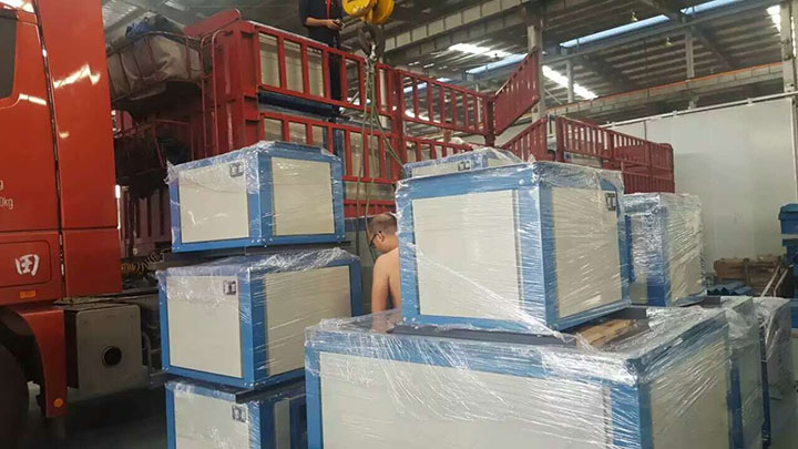 风柜生产完成发货江西